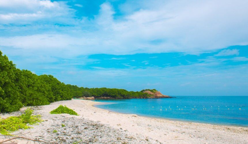 Visit Trincomalee Beach Sri Lanka - Go Lanka Tour Gallery Image