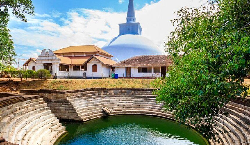 Visit Anuradhapura Ancient City Sri Lanka - Go Lanka Tour Gallery Image