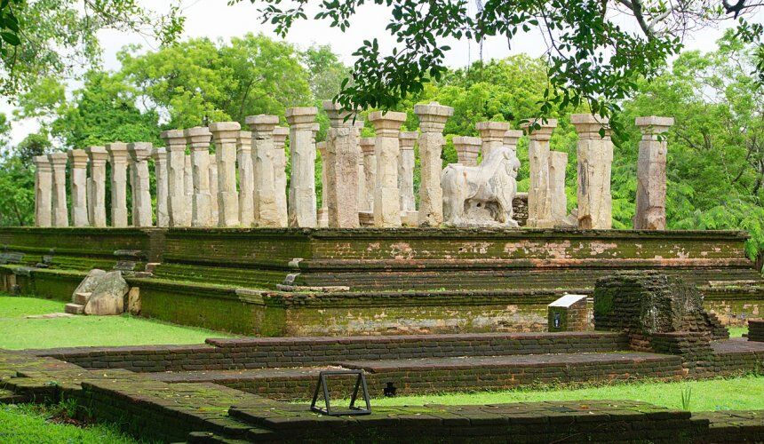 Visit Polonnaruwa Ancient City Sri Lanka - Go Lanka Tour Gallery Image